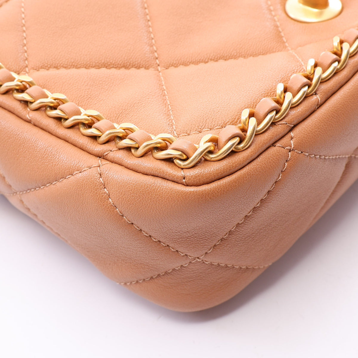 マトラッセ 2WAY チェーンショルダーバッグ ラムスキン ライトブラウン ゴールド金具 シャネル バッグ CHANEL