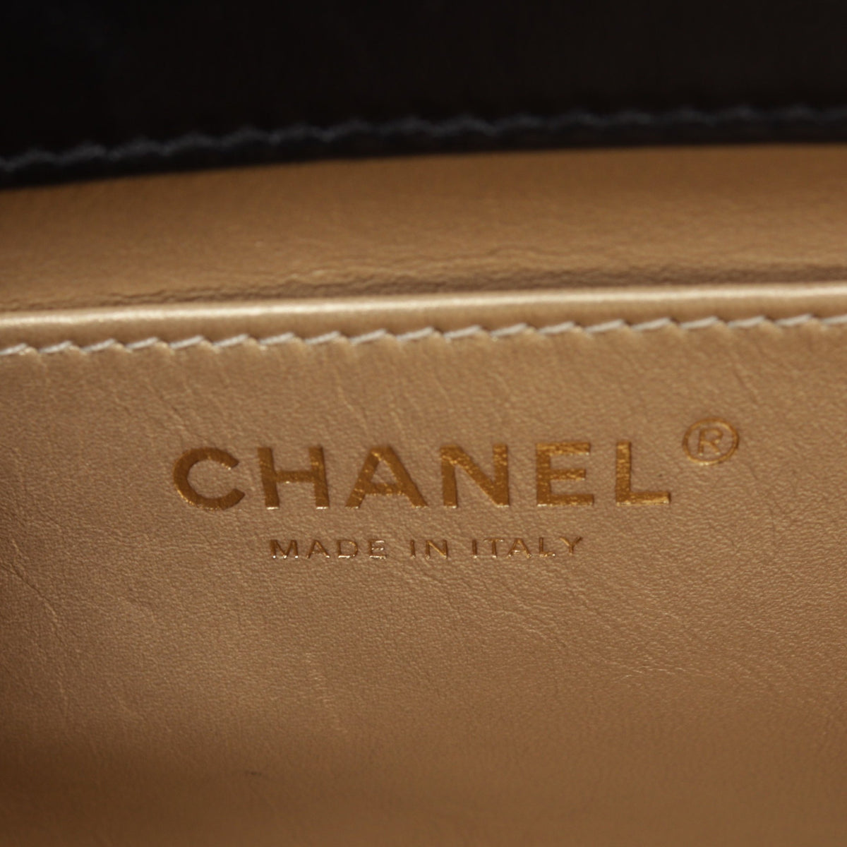 マトラッセ ミニフラップ 2WAY チェーンショルダーバッグ ラムスキン ブラック ゴールド金具 シャネル バッグ CHANEL