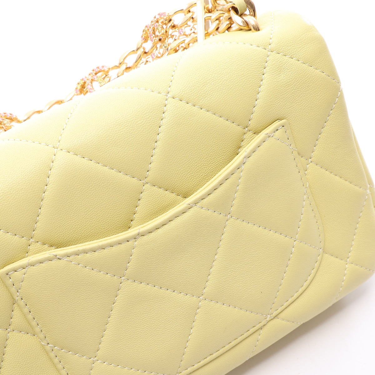 マトラッセ 2WAY チェーンショルダーバッグ ラムスキン ライトイエロー ゴールド金具 シャネル バッグ CHANEL
