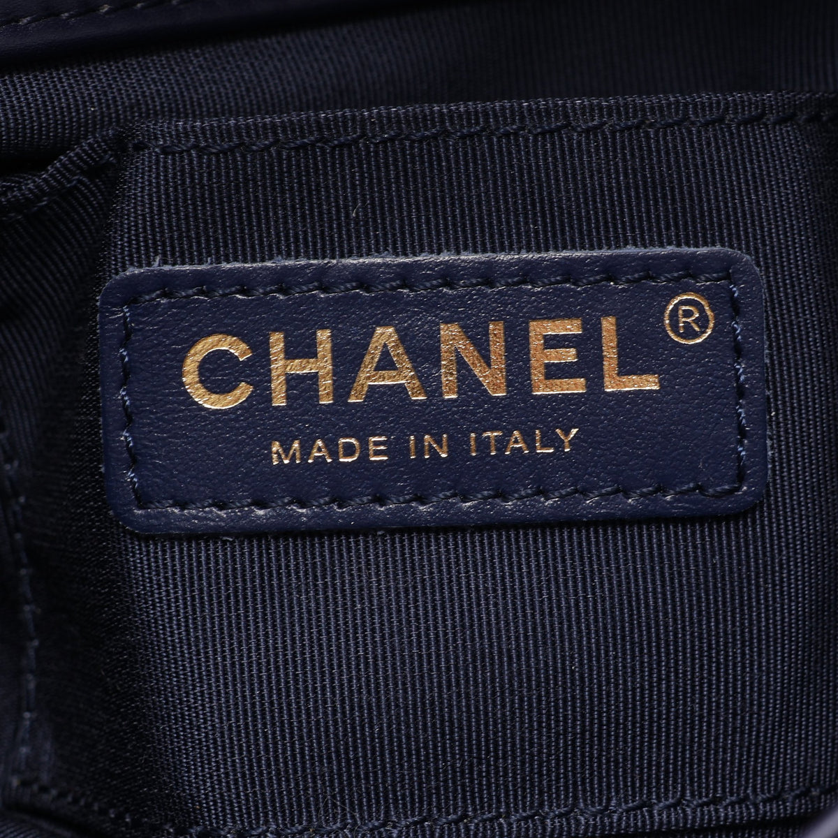 マトラッセ チェーンショルダーバッグ ラムスキン ネイビー ゴールド金具 シャネル バッグ CHANEL