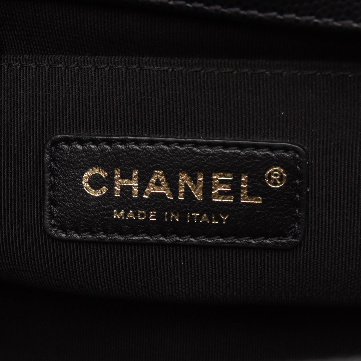 ボーイシャネル スモール チェーンショルダーバッグ キャビアスキン ブラック ゴールド金具 シャネル バッグ CHANEL