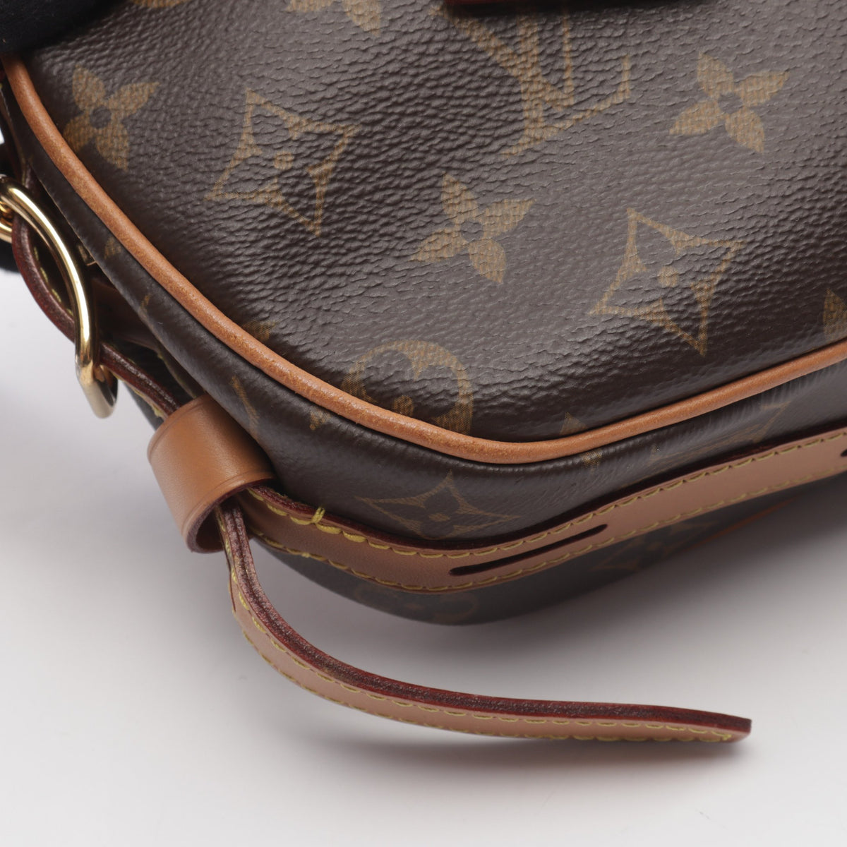 ボワット シャポー スープルMM モノグラム ショルダーバッグ PVC レザー ブラウン ルイヴィトン バッグ LOUIS VUITTON