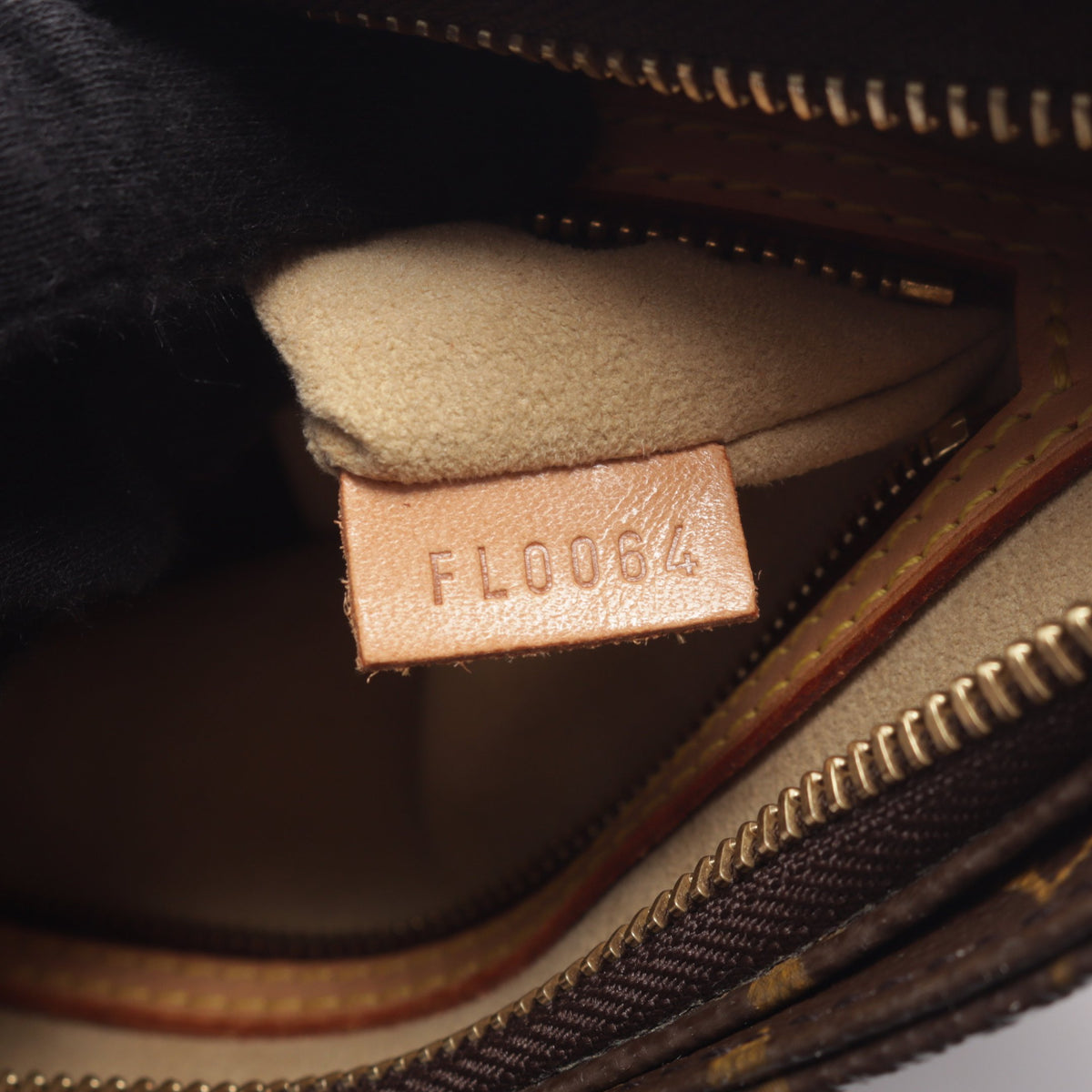 ルーピングMM モノグラム ショルダーバッグ PVC レザー ブラウン ルイヴィトン バッグ LOUIS VUITTON