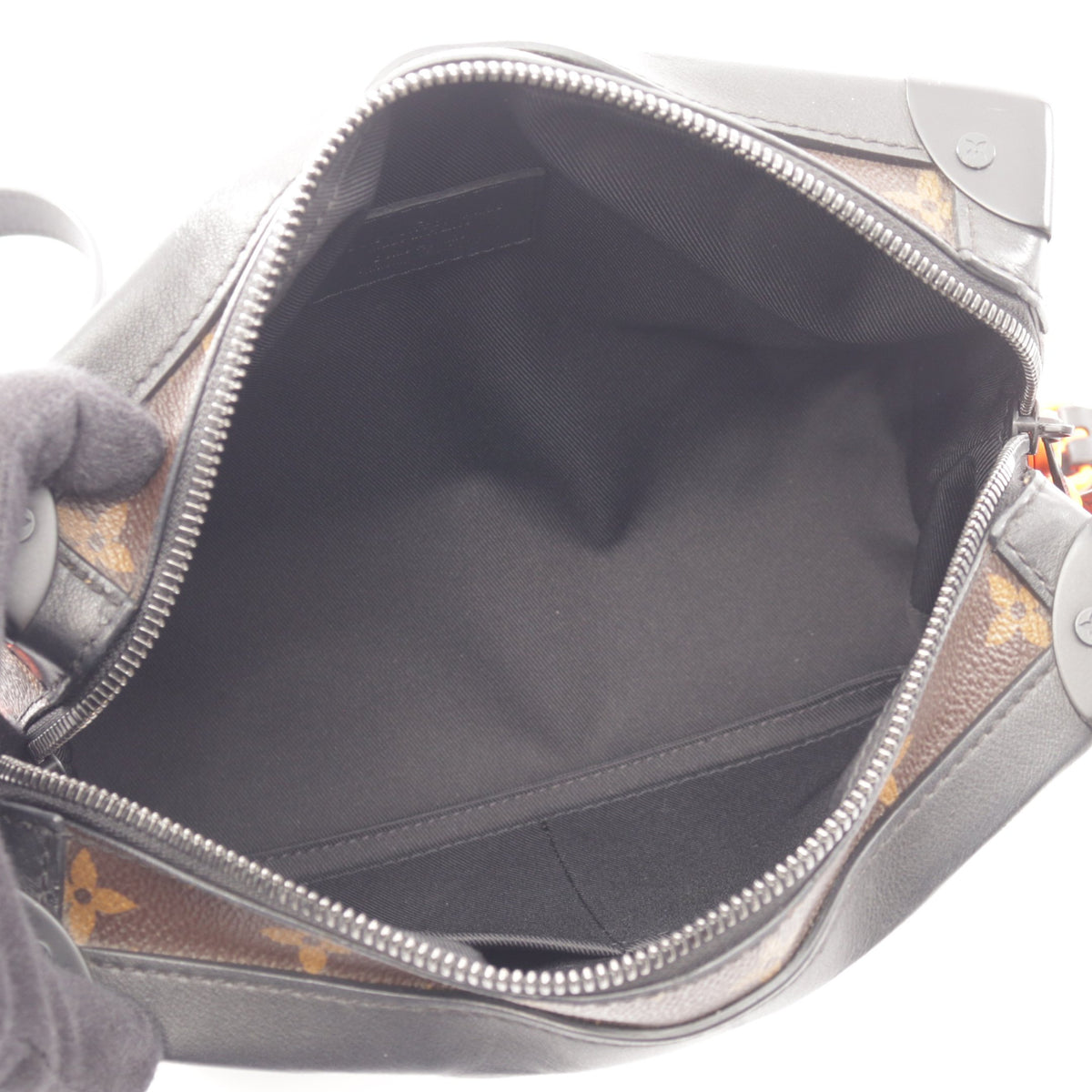 ソフトトランク モノグラムソーラーレイ ショルダーバッグ PVC レザー ブラウン ブラック ルイヴィトン バッグ LOUIS VUITTON