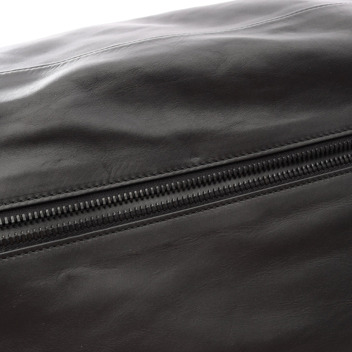 PERFORATED パーフォレイテッド メッセンジャーバッグ ショルダーバッグ レザー ブラック ボッテガヴェネタ バッグ BOTTEGA VENETA