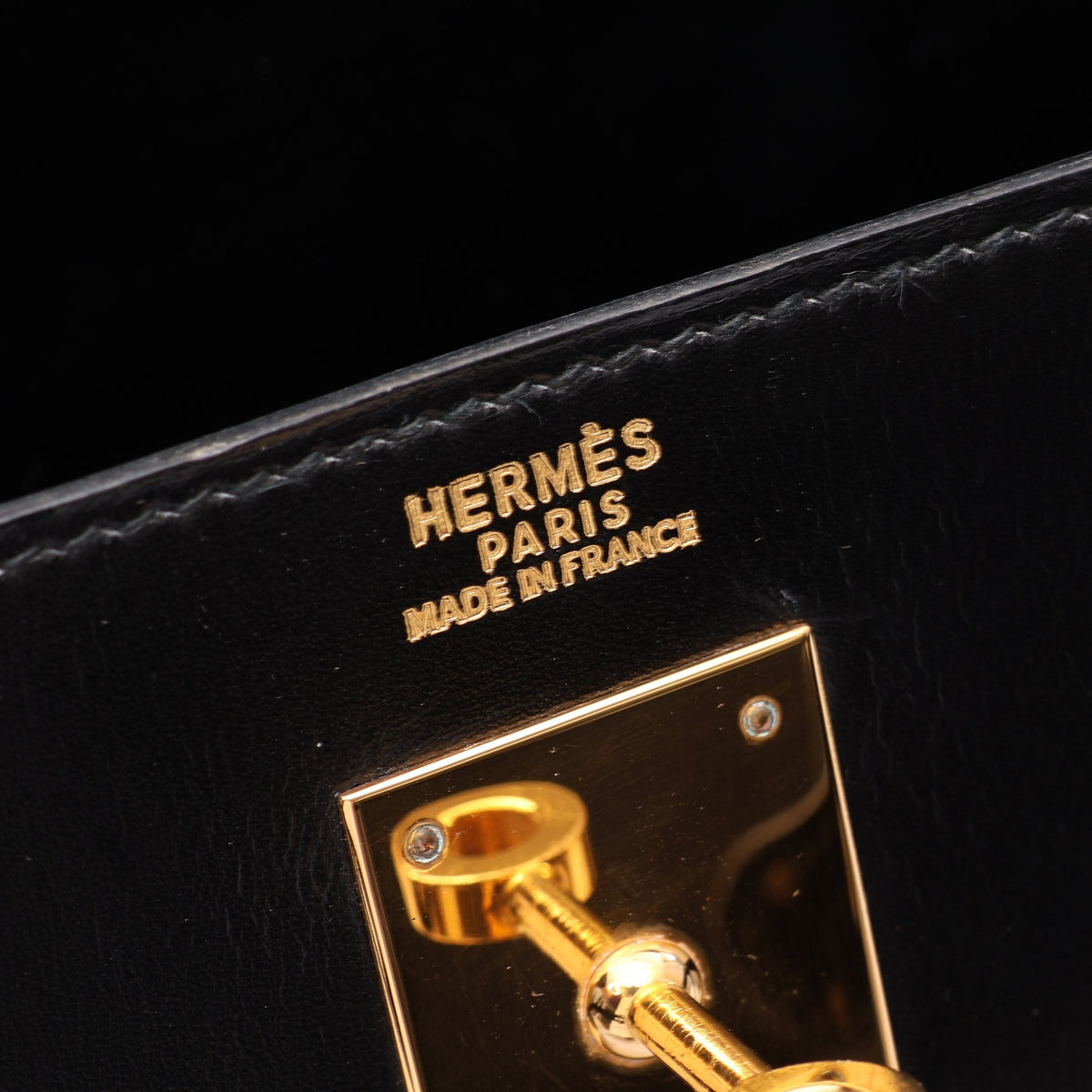 ケリー32 外縫い 2WAY ハンドバッグ ボックスカーフ ブラック ゴールド金具 ○X刻印 エルメス バッグ HERMES