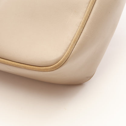 ヴァラ ショルダーバッグ レザー グレーベージュ サルヴァトーレフェラガモ バッグ Salvatore Ferragamo