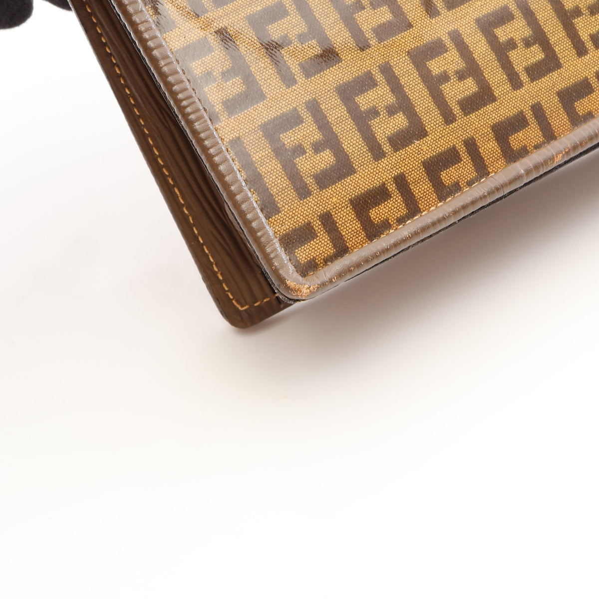 ズッキーノ ショルダーバッグ コーティングキャンバス レザー ベージュ グレーブラウン フェンディ バッグ FENDI