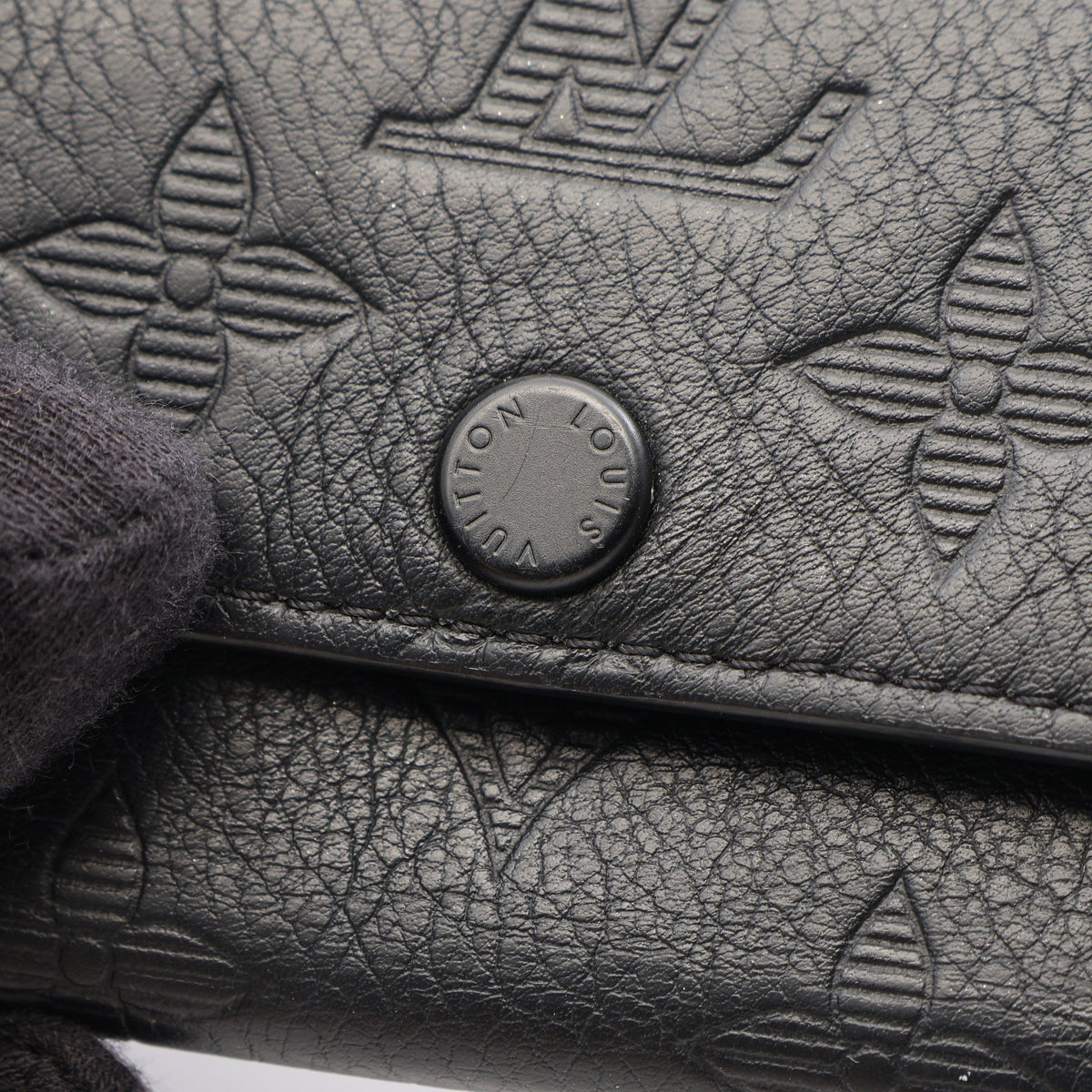 ミュルティクレ6 モノグラムシャドウ ノワール キーケース レザー ブラック ルイヴィトン 財布・小物 LOUIS VUITTON
