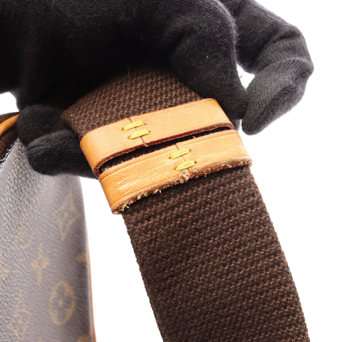 ポシェットガンジュ モノグラム ボディバッグ PVC レザー ブラウン ルイヴィトン バッグ LOUIS VUITTON