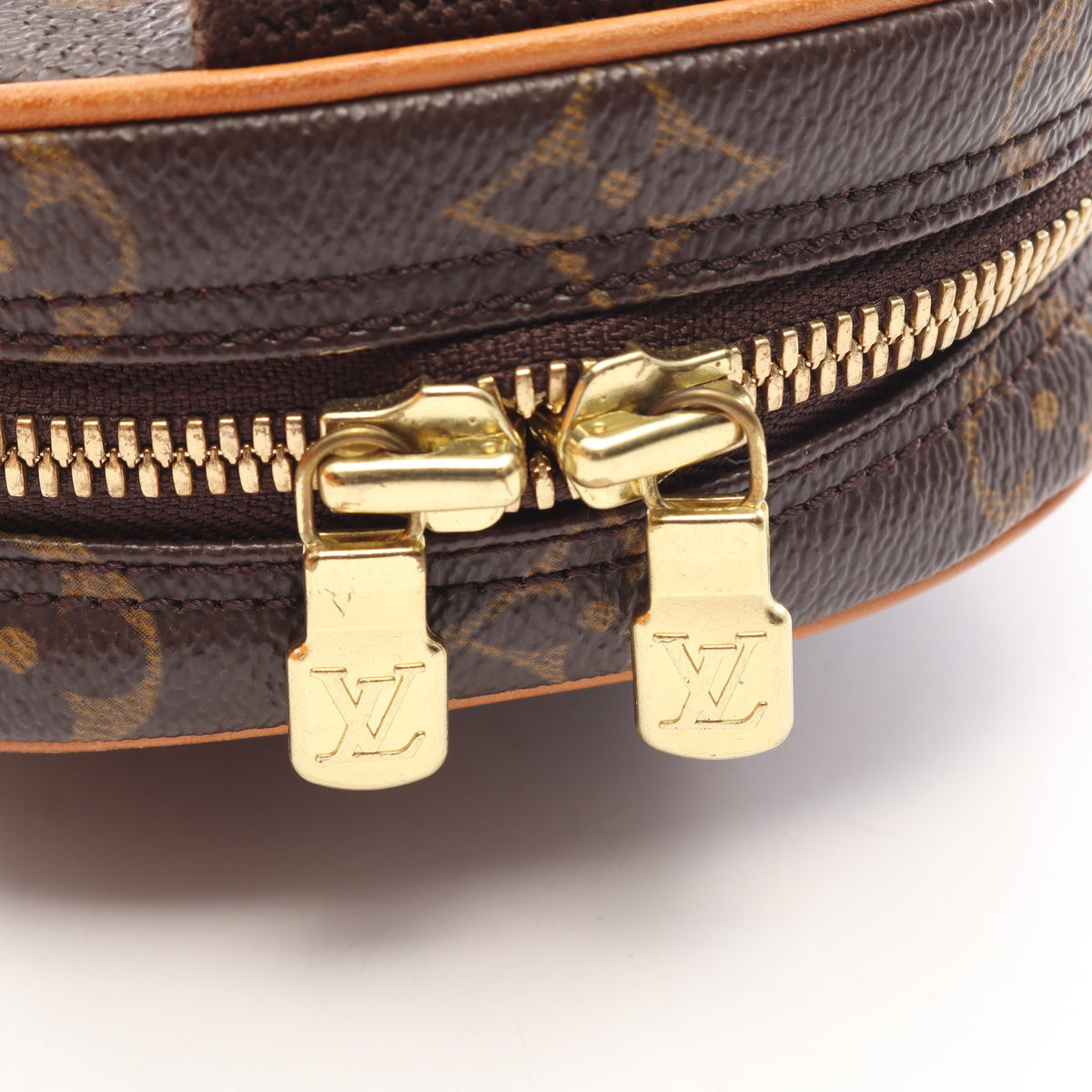 ポシェットガンジュ モノグラム ボディバッグ PVC レザー ブラウン ルイヴィトン バッグ LOUIS VUITTON