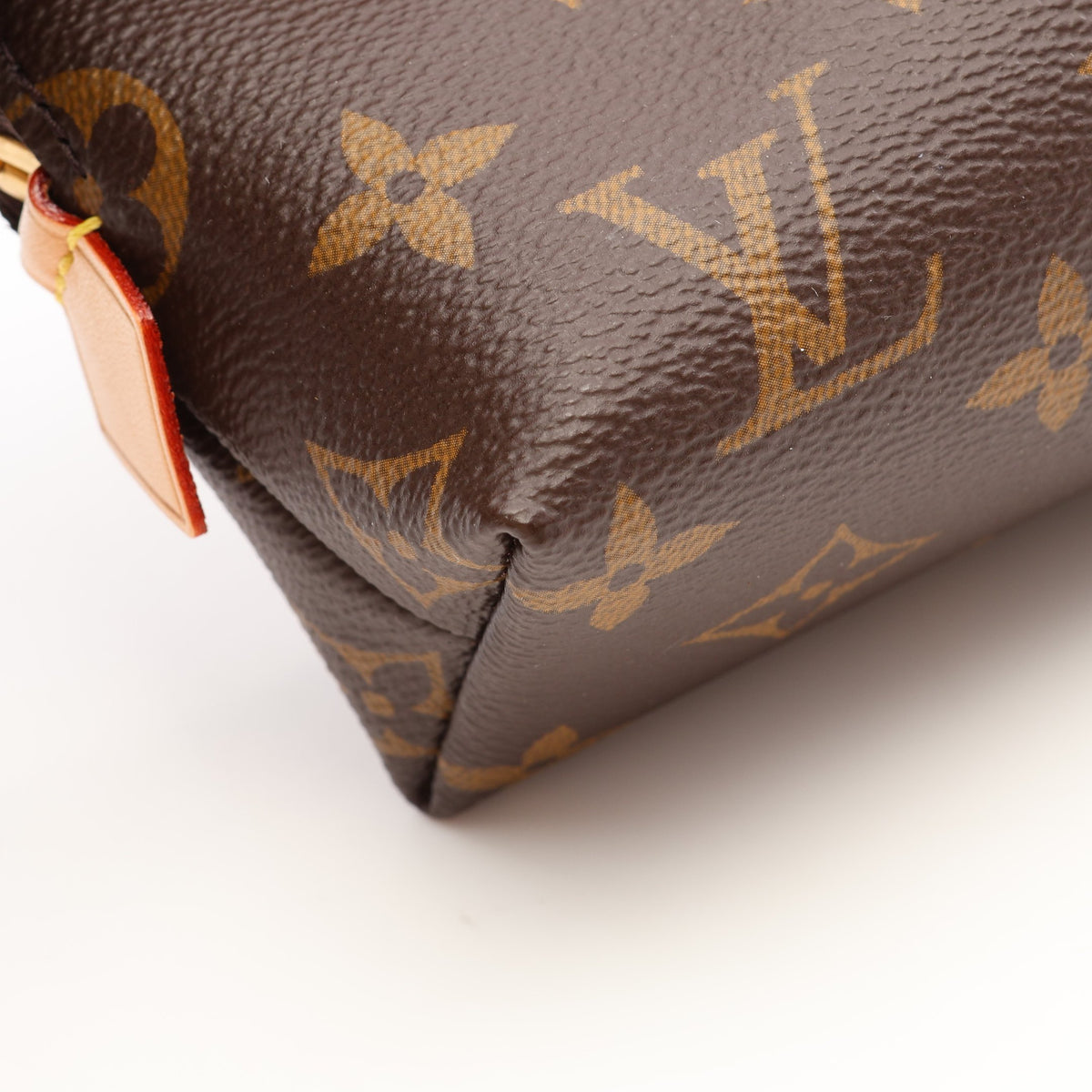 ポシェット コスメティックMM モノグラム コスメポーチ PVC レザー ブラウン ルイヴィトン 財布・小物 LOUIS VUITTON