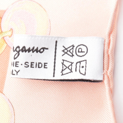 サルヴァトーレフェラガモ 総柄 スカーフ オレンジ系 ピンク系 財布・小物 SALVATORE FERRAGAMO