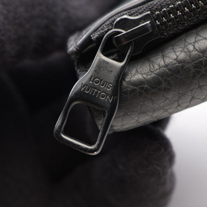 ルイ・ヴィトン ポルトフォイユパイロット 三つ折り財布 ブラック系 ノワール 財布・小物 LOUIS VUITTON