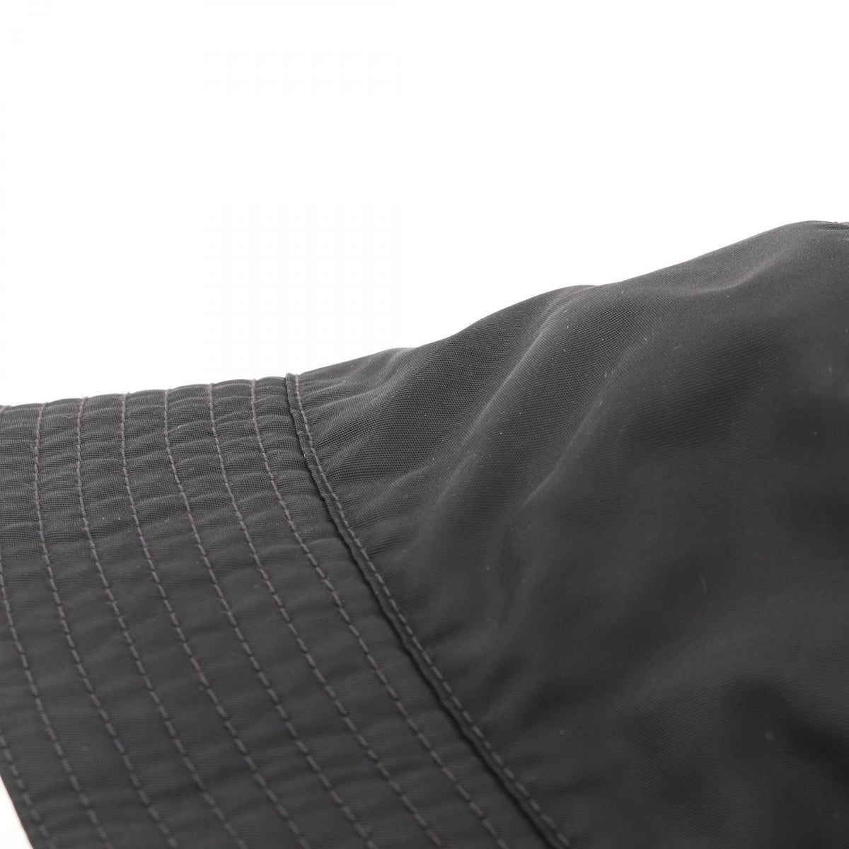 プラダ Re-Nylon トライアングルロゴ バケットハット その他帽子 ブラック系