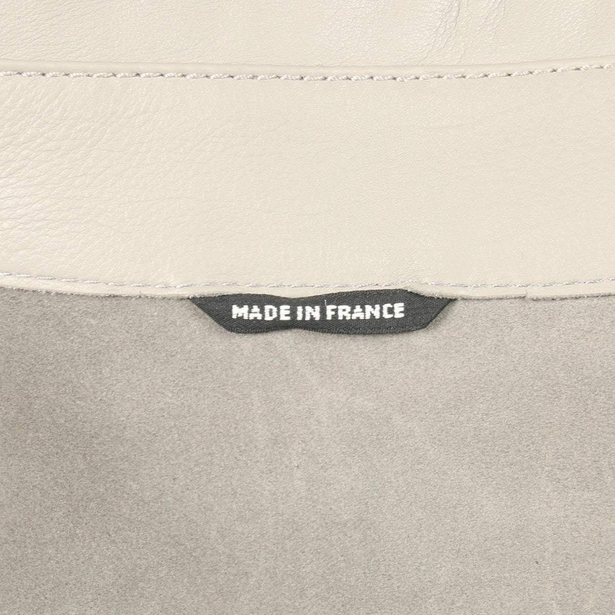 エルメス セリエボタン 革ジャン グレー系