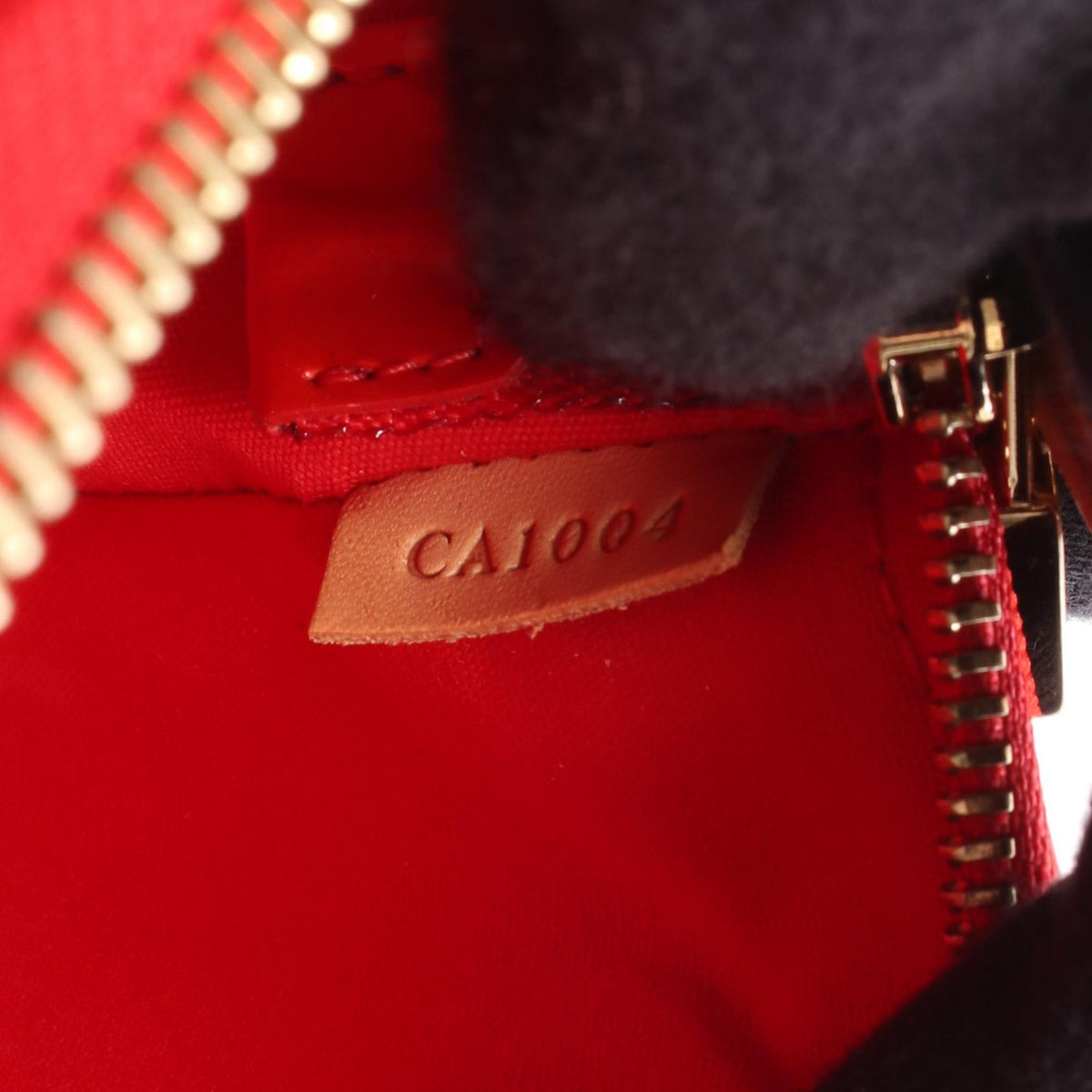 ルイ・ヴィトン マロリースクエア モノグラムヴェルニ ルージュ ショルダーバッグ レッド系 レッド バッグ LOUIS VUITTON
