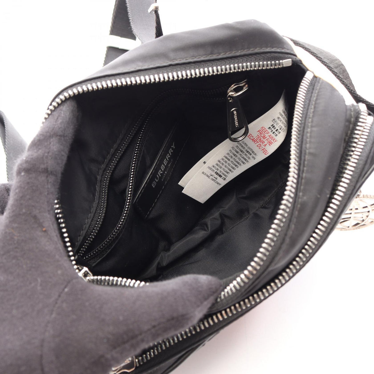 バーバリー ECONYL キャノン ウエストバッグ ボディバッグ ブラック系 ホワイト系 レッド系 バッグ BURBERRY