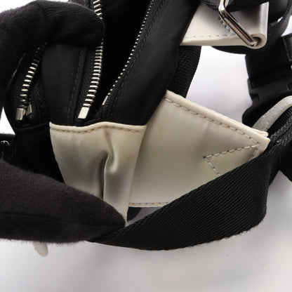 バーバリー ECONYL キャノン ウエストバッグ ボディバッグ ブラック系 ホワイト系 レッド系 バッグ BURBERRY