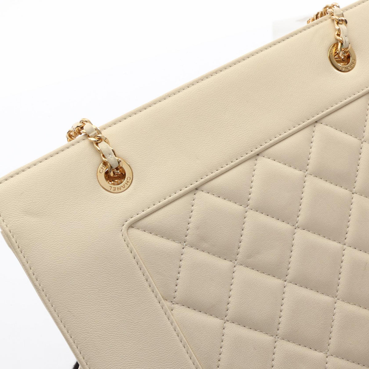 シャネル マドモアゼル トートバッグ アイボリー系 バッグ CHANEL