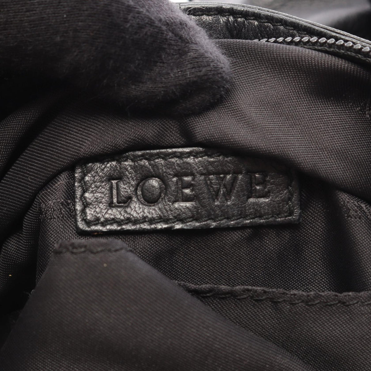 ロエベ ナッパアイレ ハンドバッグ ブラック系 バッグ LOEWE