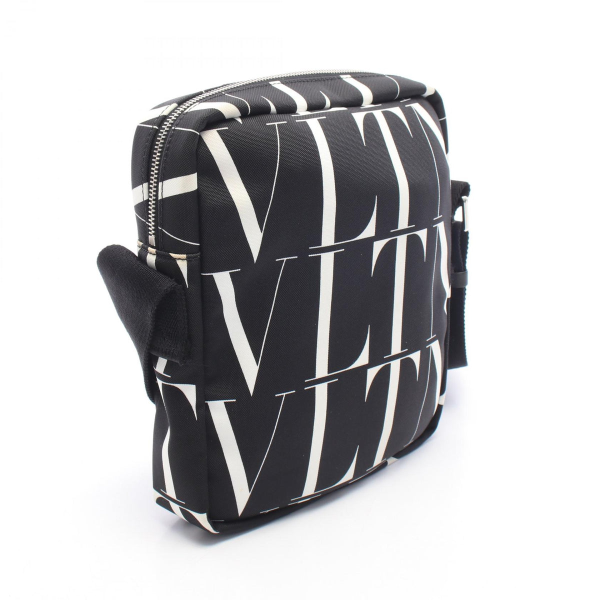 ヴァレンチノ VLTNロゴ ショルダーバッグ ブラック系 ホワイト系 バッグ VALENTINO