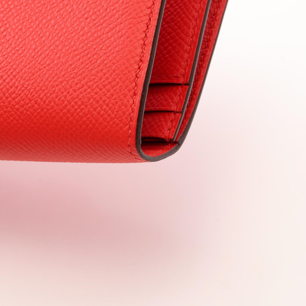 エルメス ベアンスフレ ルージュトマト 二つ折り長財布 レッド系 ヴォーエプソン 財布・小物 HERMES