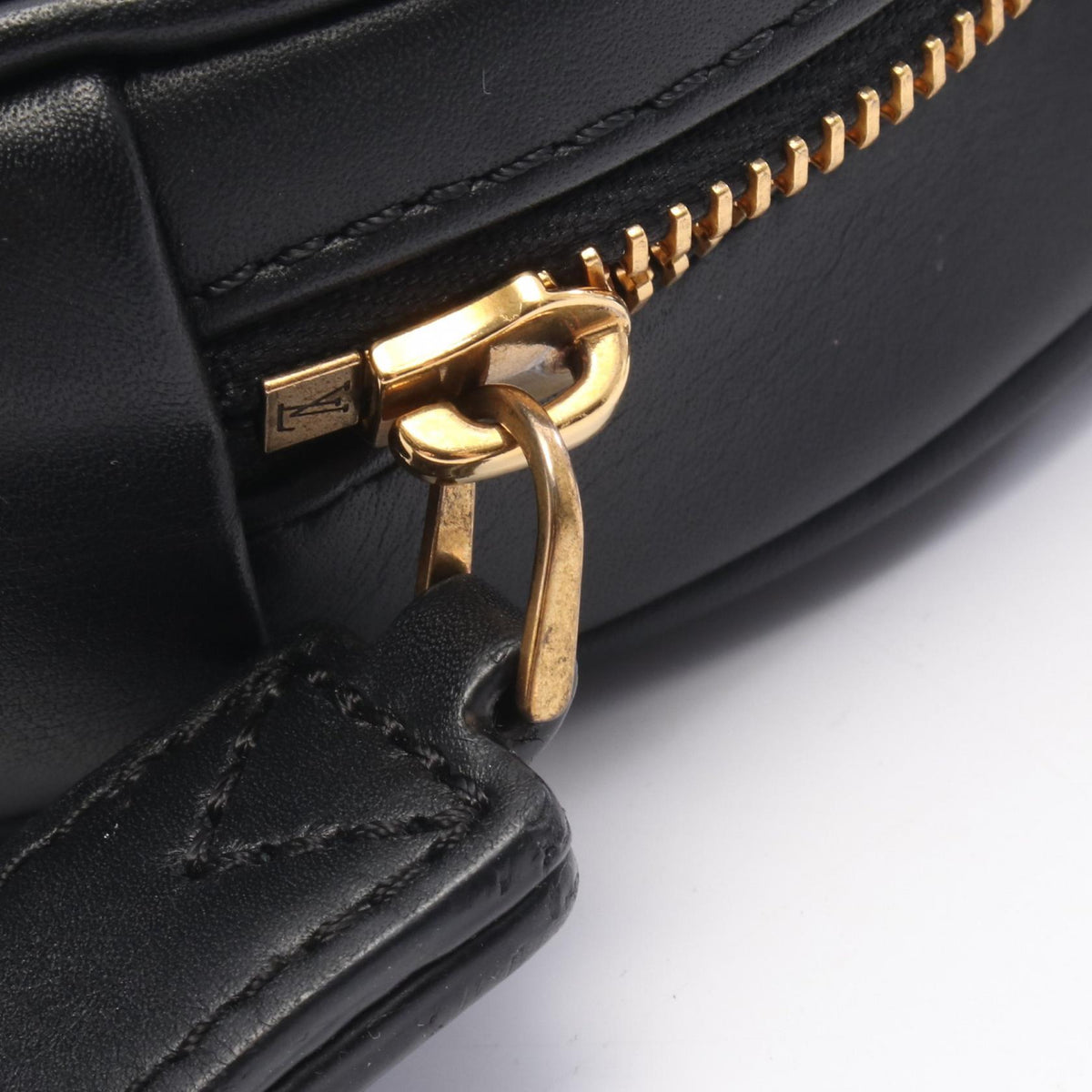 ルイ・ヴィトン ニューウェーブ ハートバッグ ノワール ショルダーバッグ ブラック系 バッグ LOUIS VUITTON