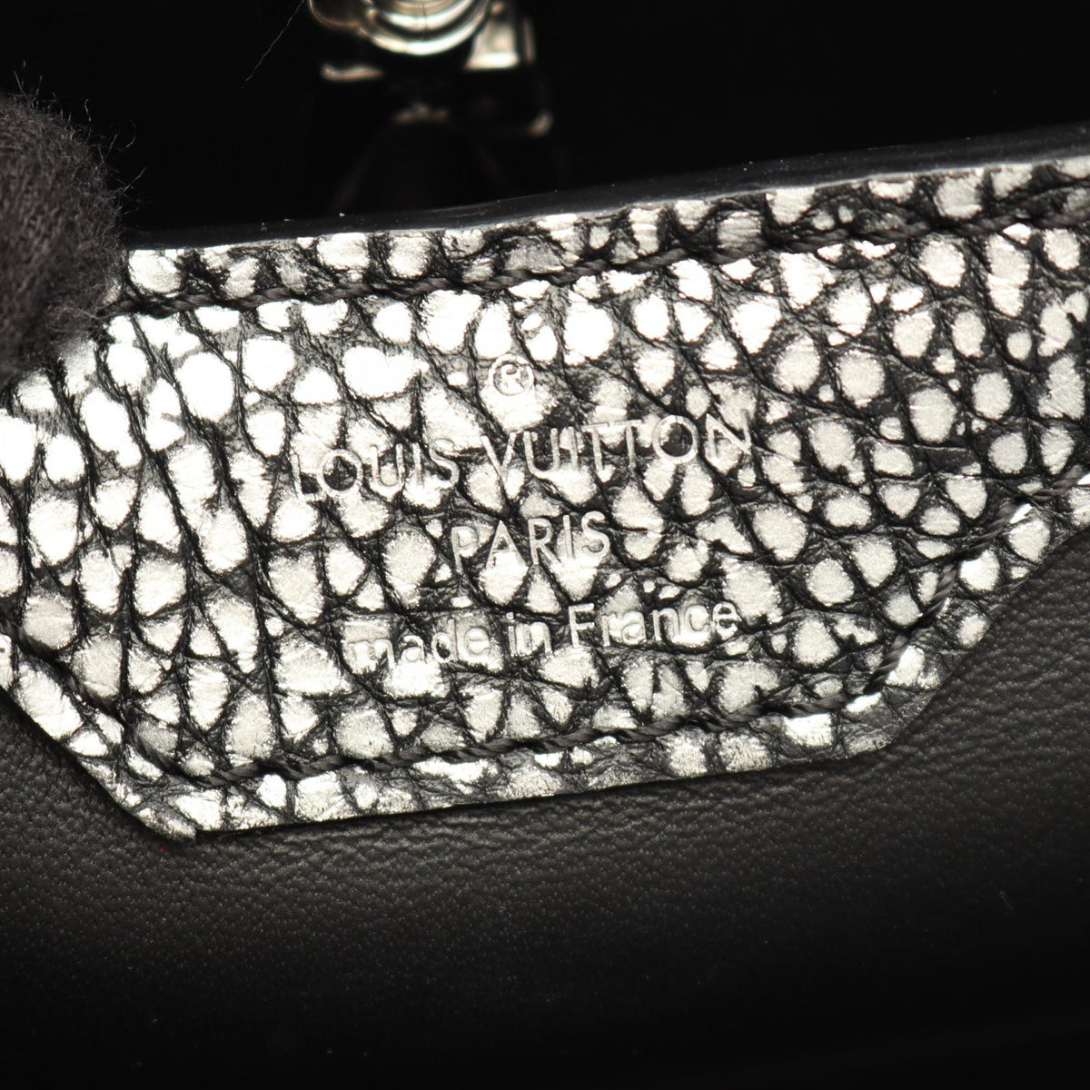 ルイ・ヴィトン カプシーヌMM 2WAY ハンドバッグ シルバー系 シルバー バッグ LOUIS VUITTON