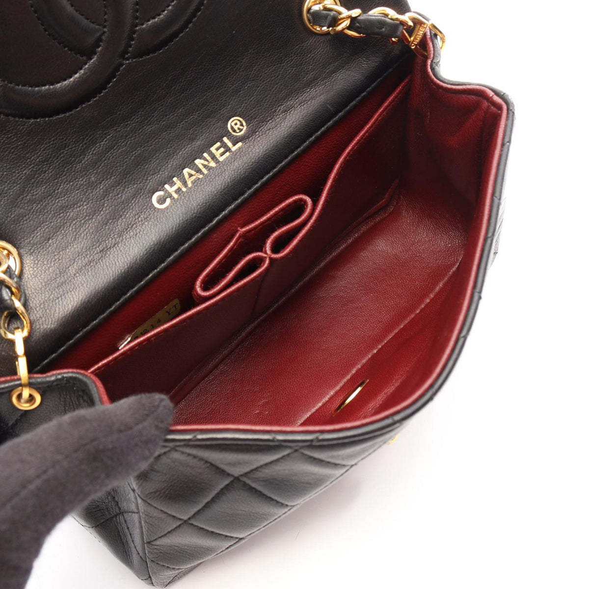 シャネル ミニマトラッセ フルフラップ ショルダーバッグ ブラック系 バッグ CHANEL