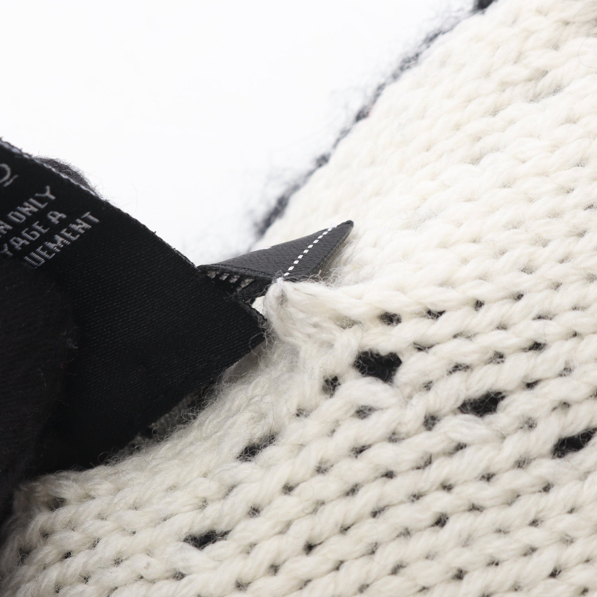 ココマーク ロゴ マフラー カシミヤ ウール シルク ブラック アイボリー シャネル 財布・小物 CHANEL
