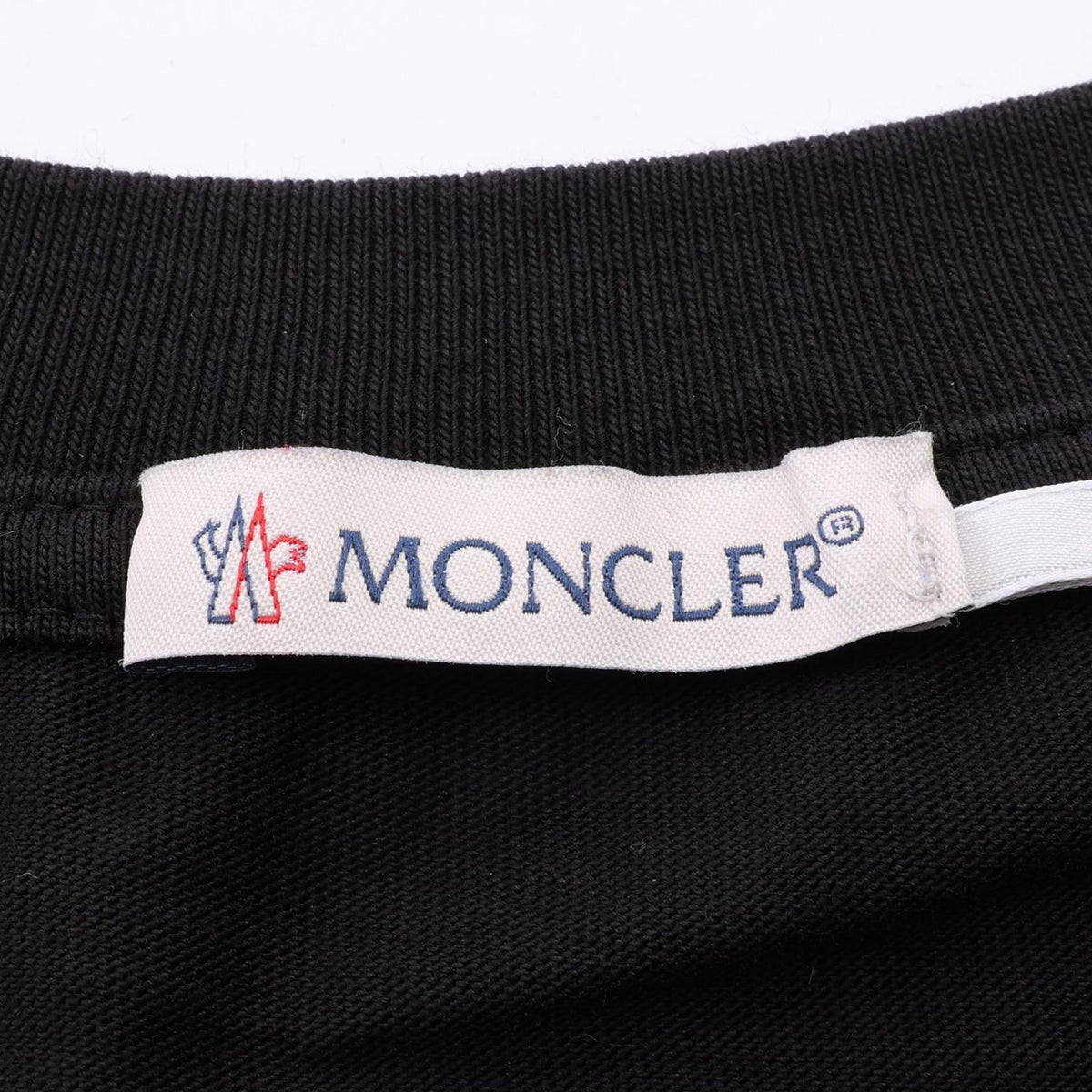 モンクレール ポケット付き クルーネック 半袖Tシャツ ブラック系 トップス MONCLER