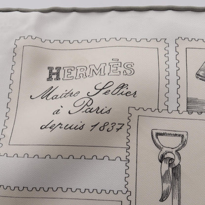 エルメス カレ90 Le Philatéliste du Faubourg スカーフ ホワイト系 グレー系 シルク 財布・小物 HERMES