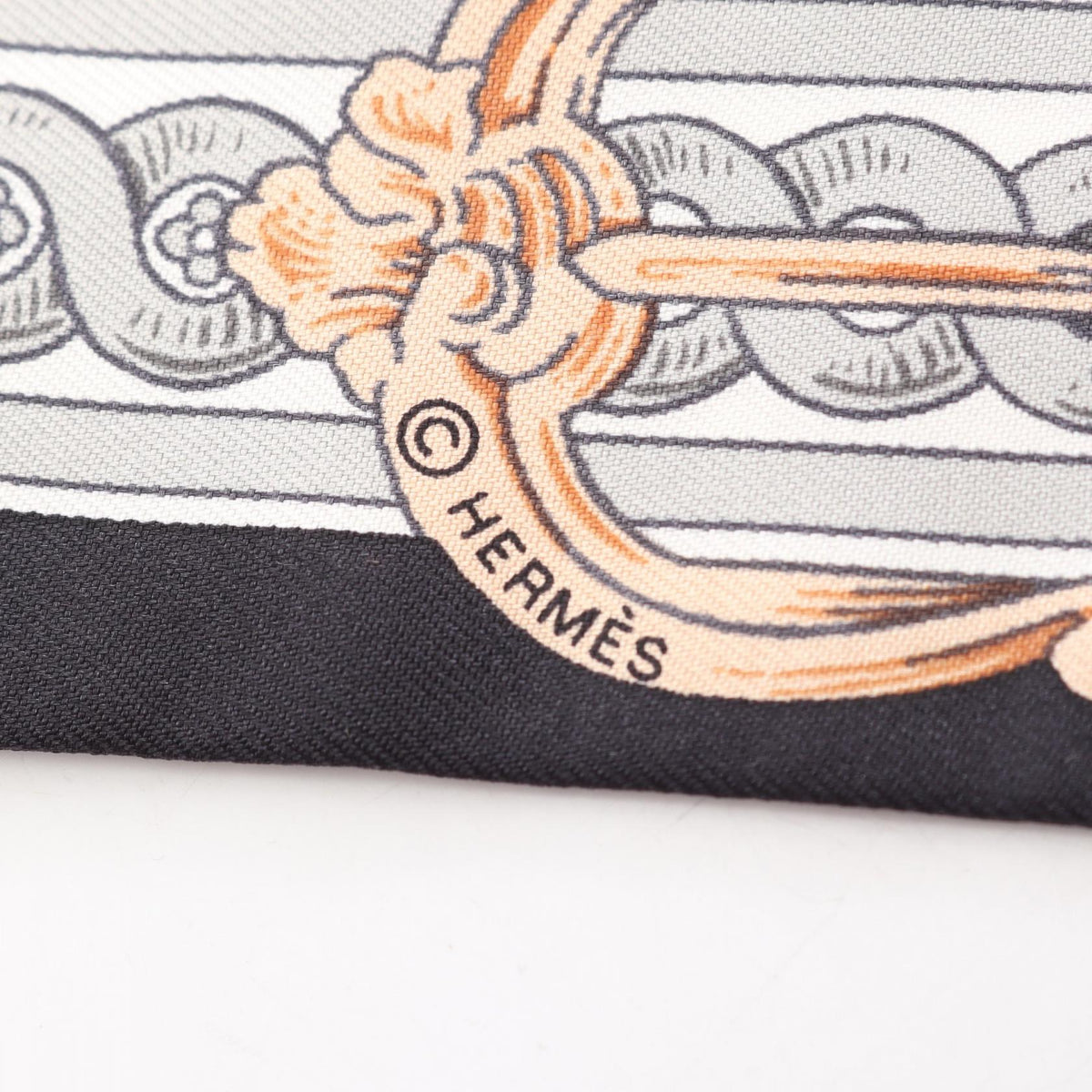 エルメス ツイリー BRIDE DE COUR スカーフ ホワイト系 ブラック系 グレー系 シルク 財布・小物 HERMES