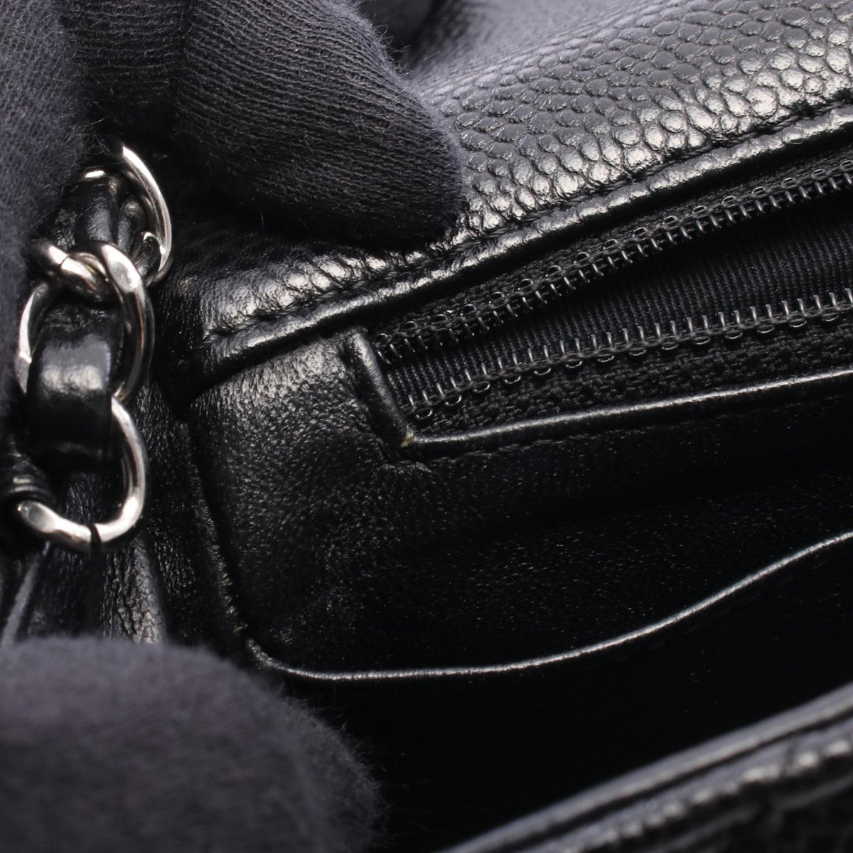 シャネル ミニマトラッセ ショルダーバッグ ブラック系 バッグ CHANEL