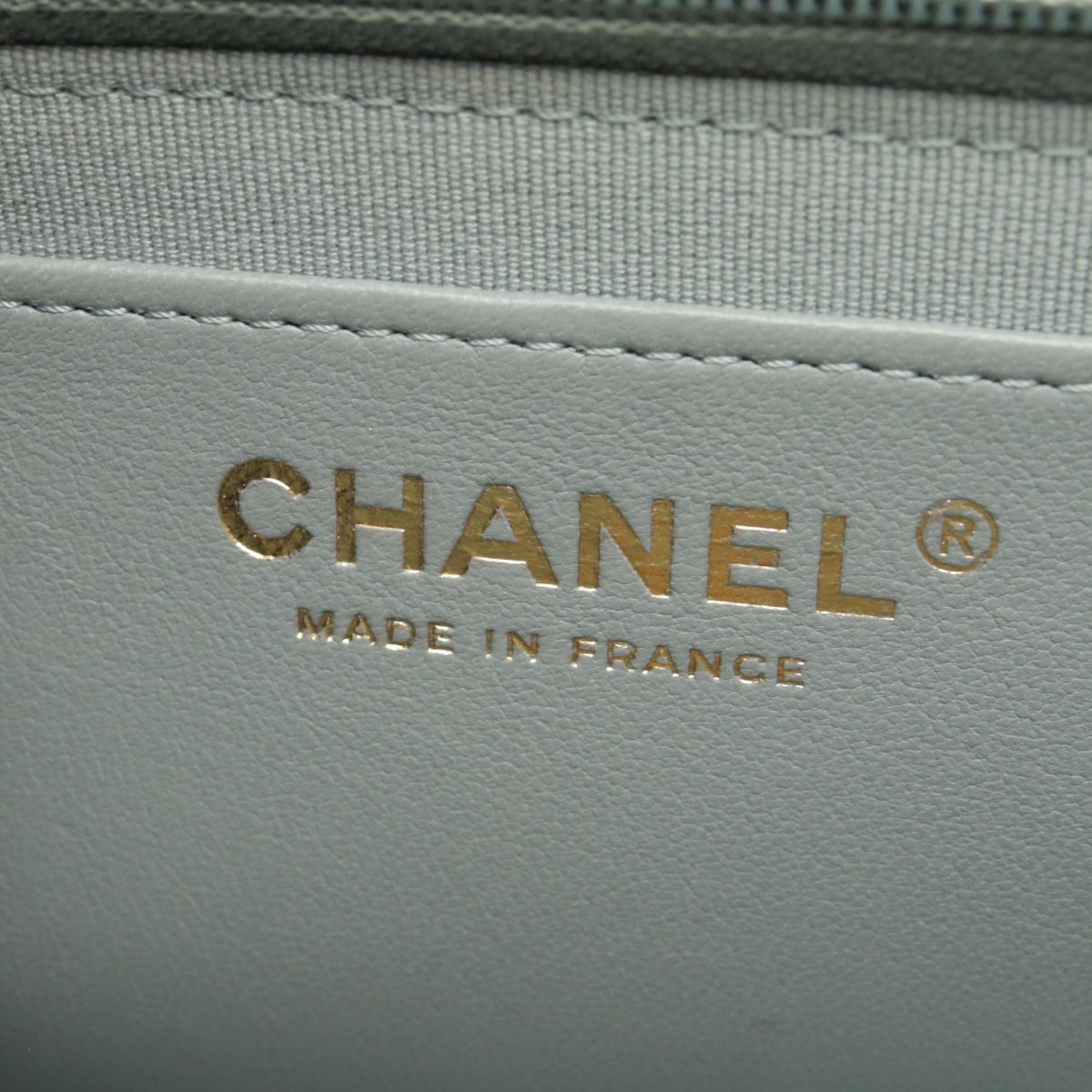 シャネル ミニマトラッセ ショルダーバッグ ブルー系 バッグ CHANEL