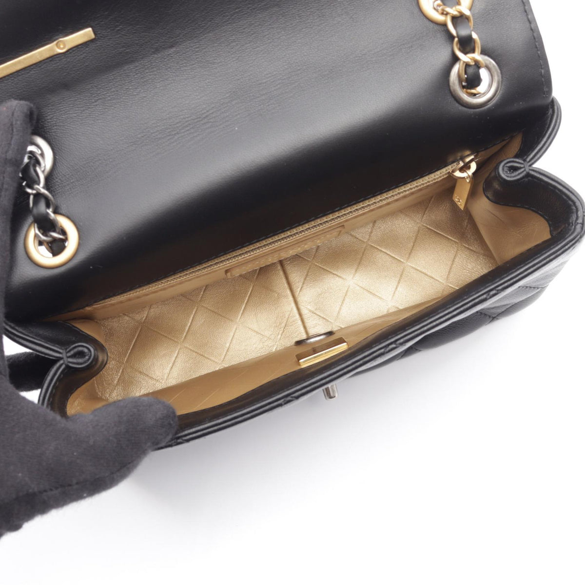 シャネル マトラッセ クリップココ コンビ金具 ショルダーバッグ ブラック系 バッグ CHANEL