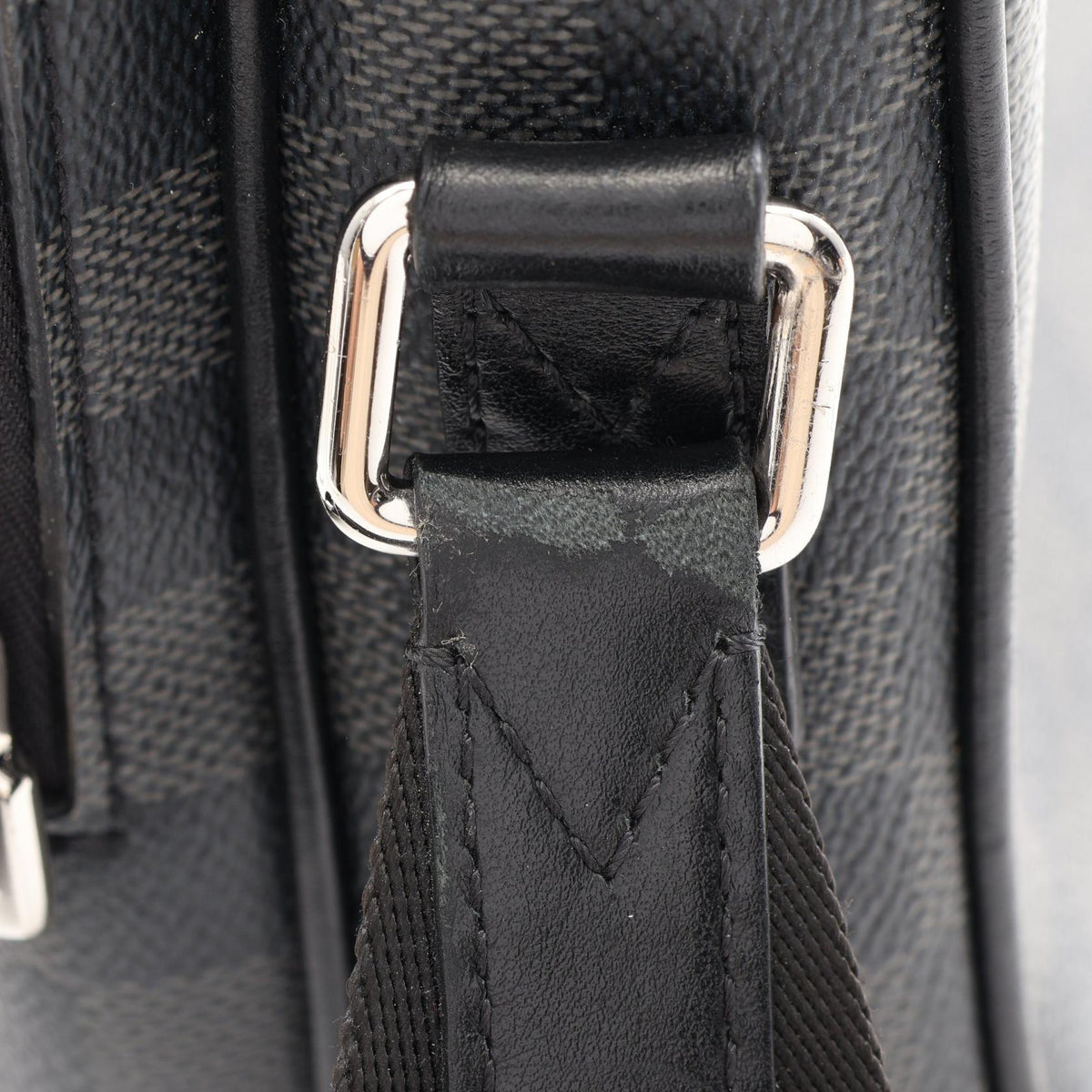 ルイ・ヴィトン トロカデロ メッセンジャー PM ショルダーバッグ ブラック系 バッグ LOUIS VUITTON
