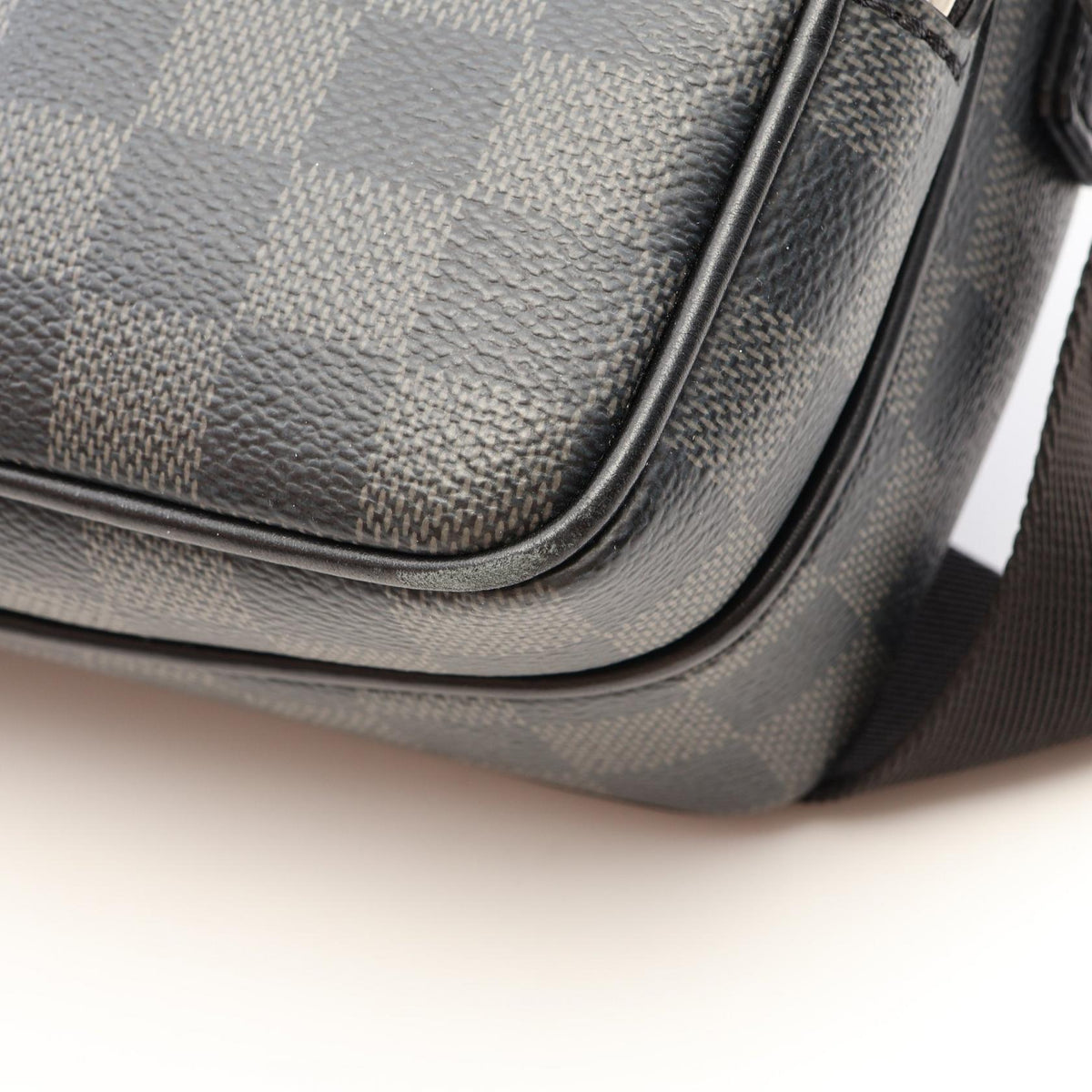 ルイ・ヴィトン トロカデロ メッセンジャー PM ショルダーバッグ ブラック系 バッグ LOUIS VUITTON