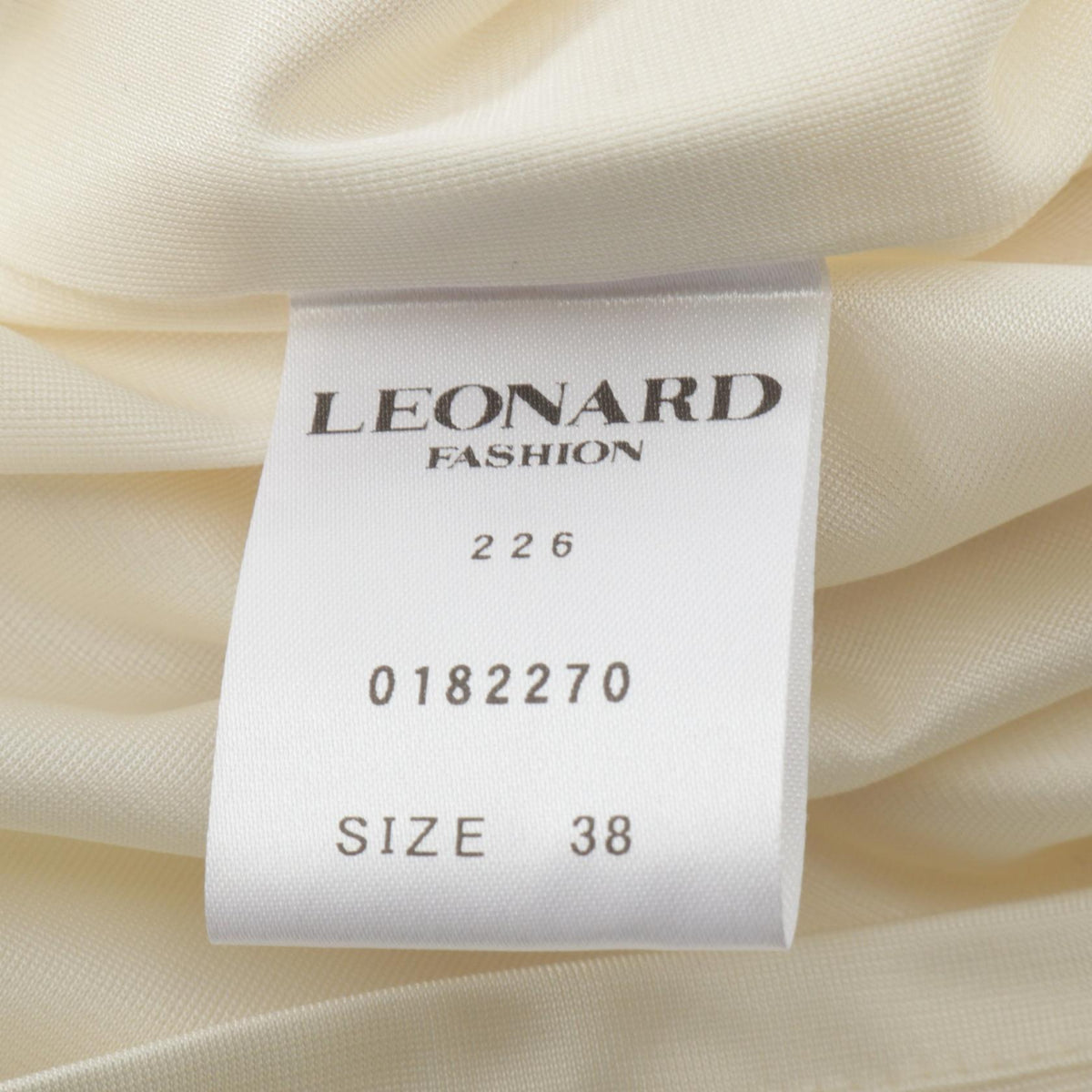 レオナール スカート アイボリー系 ボトムス LEONARD