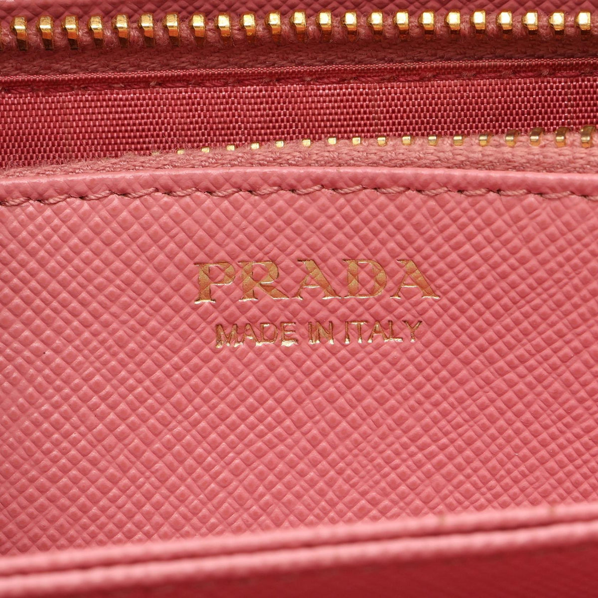 プラダ リボン ラウンド長財布 ピンク系 財布・小物 PRADA