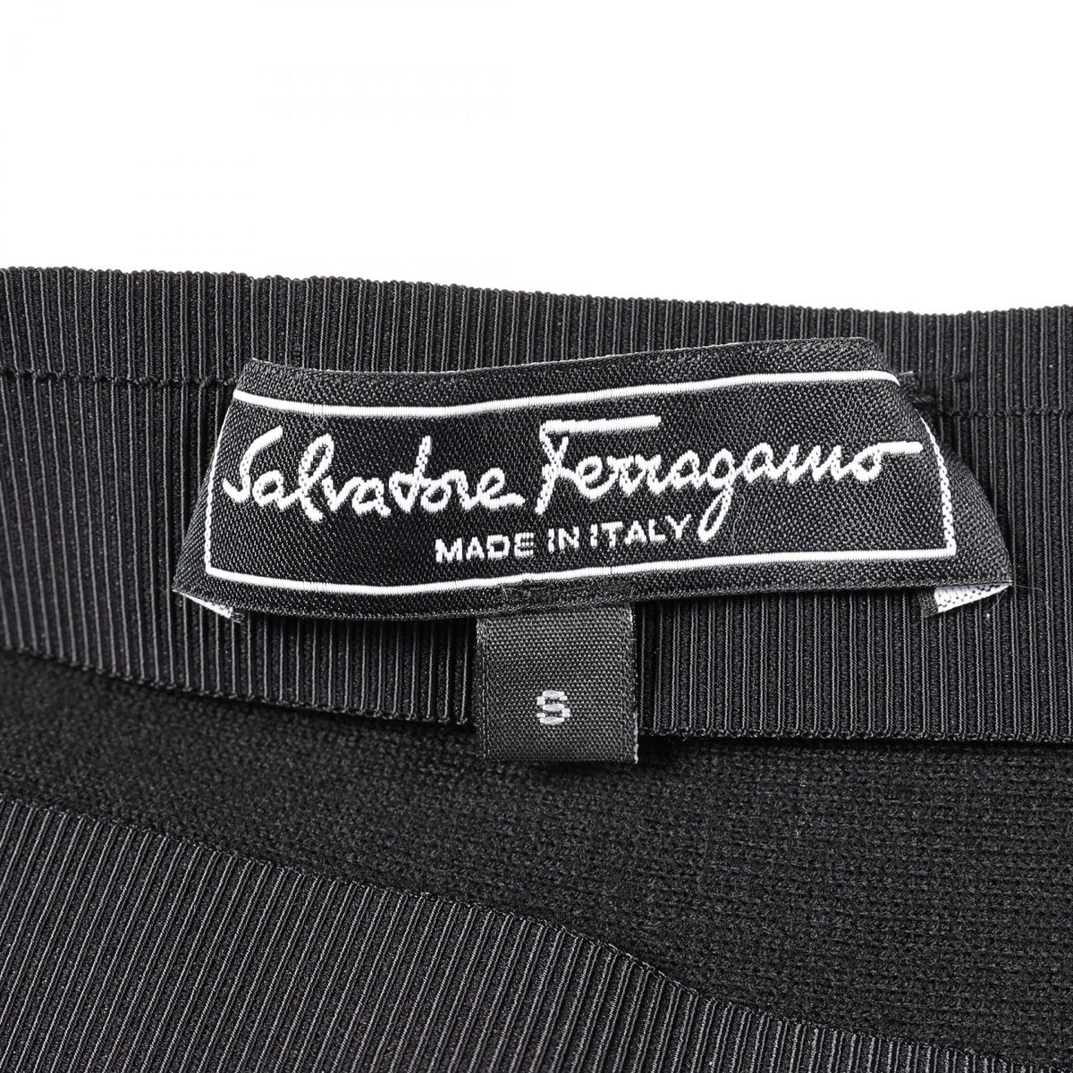 サルヴァトーレフェラガモ プリーツ ニット スカート ブラック系 ボトムス SALVATORE FERRAGAMO