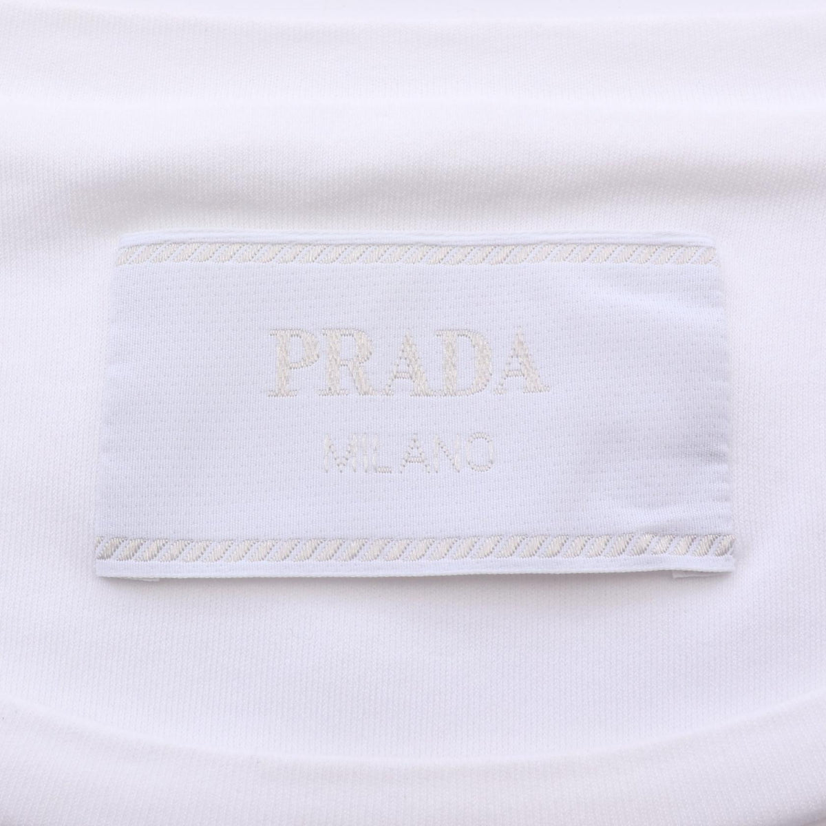 プラダ トライアングルロゴ 半袖Tシャツ ホワイト系 トップス PRADA