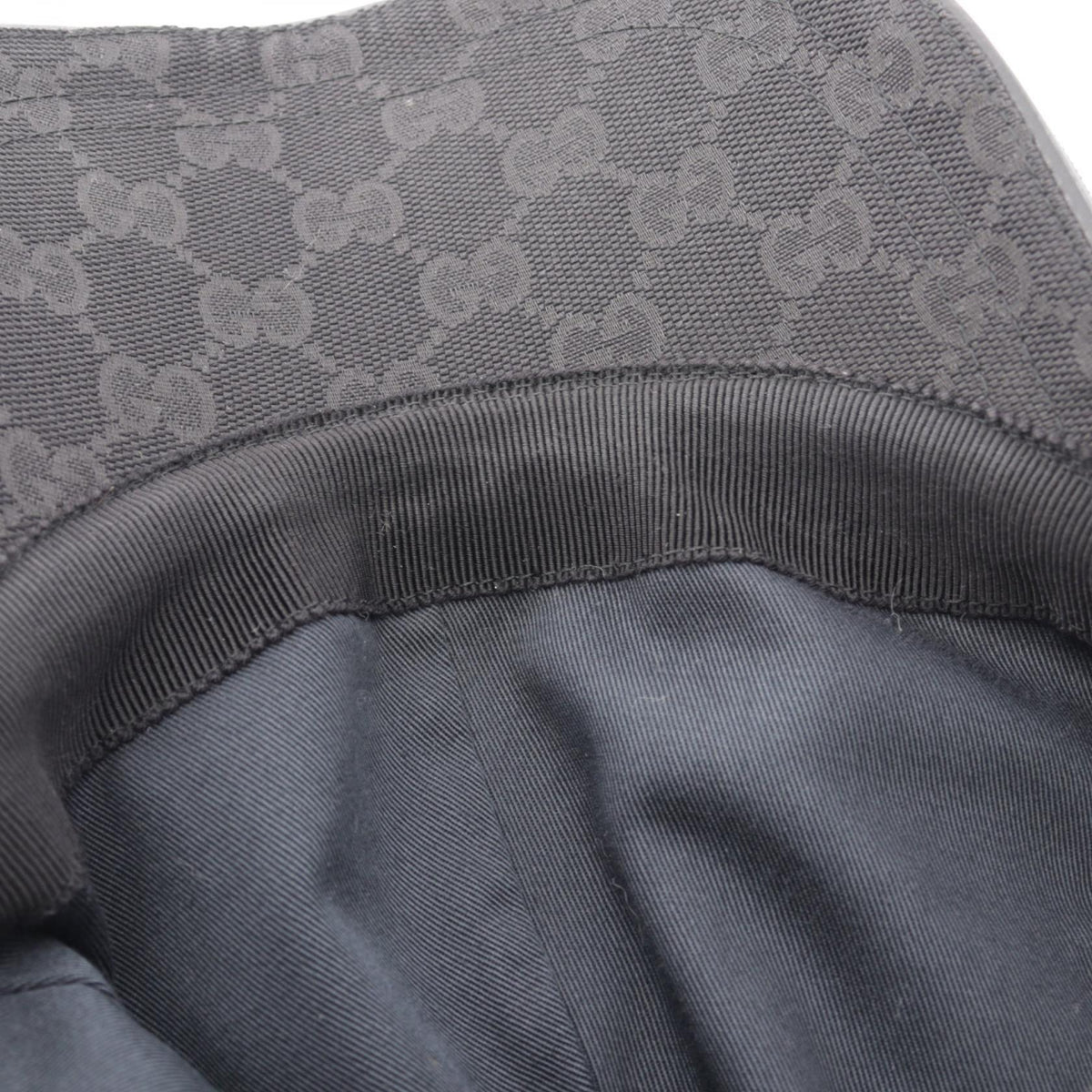 グッチ GGキャンバス シェリーライン キャップ ブラック系 グリーン系 レッド系 財布・小物 GUCCI