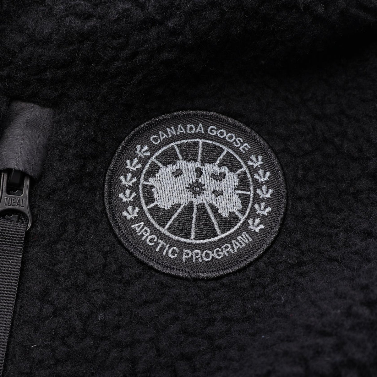 カナダグース kinross BLACK LABEL キンロス リバーシブル フリース その他ジャケット ブラック系 アウター CANADA GOOSE