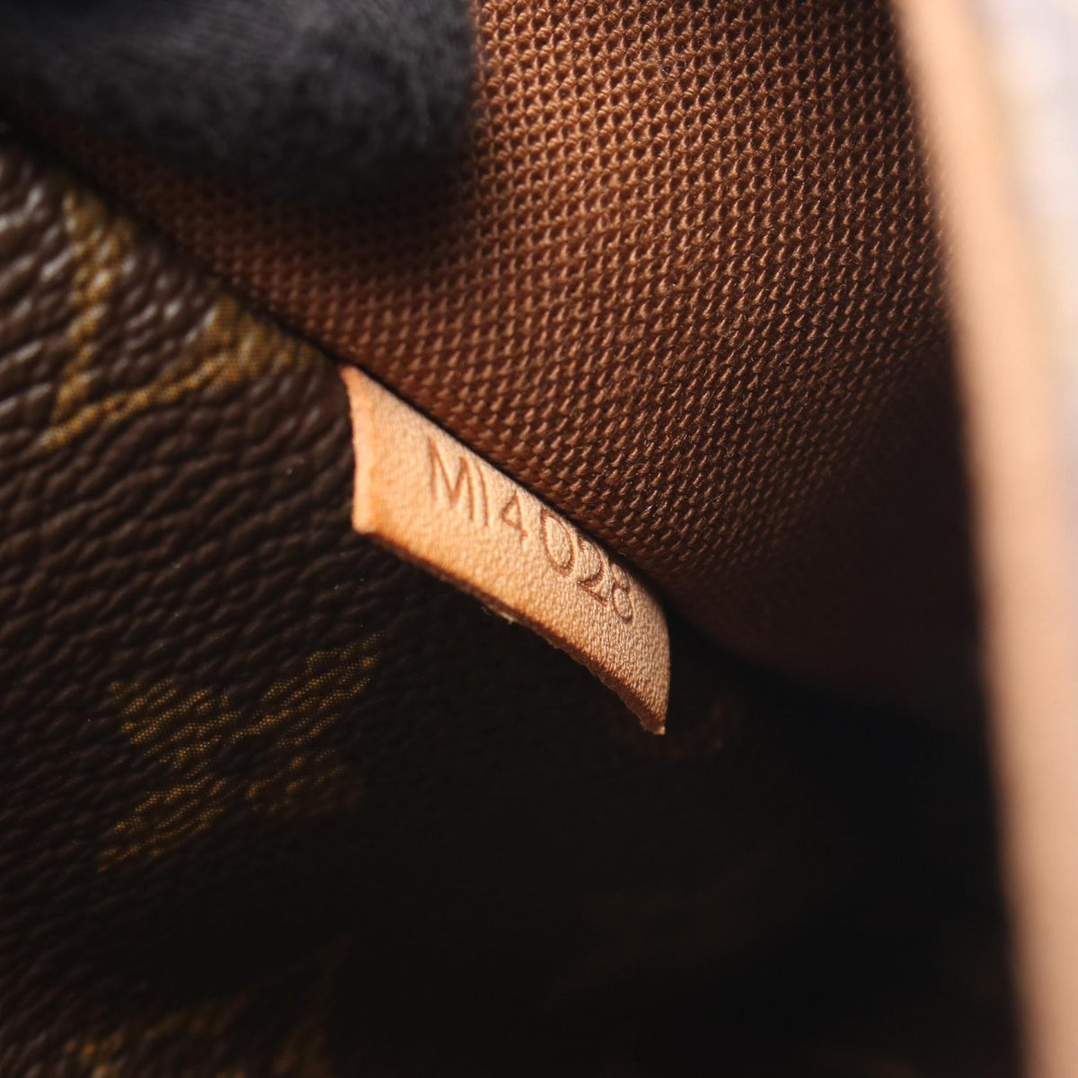 ルイ・ヴィトン メッセンジャーPM ボスフォール ショルダーバッグ ブラウン系 バッグ LOUIS VUITTON