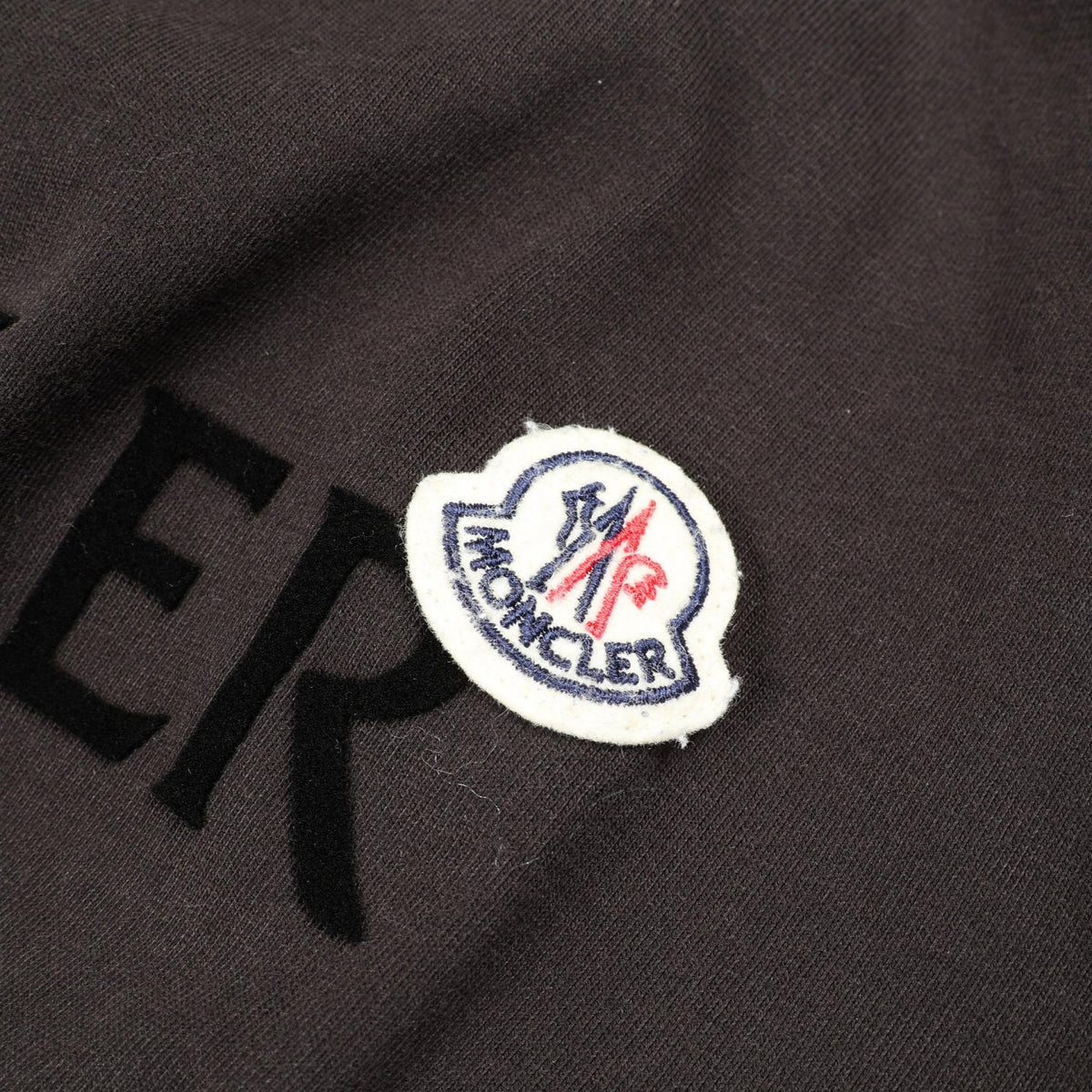 モンクレール ロゴ クルーネック 半袖Tシャツ ブラック系 トップス MONCLER
