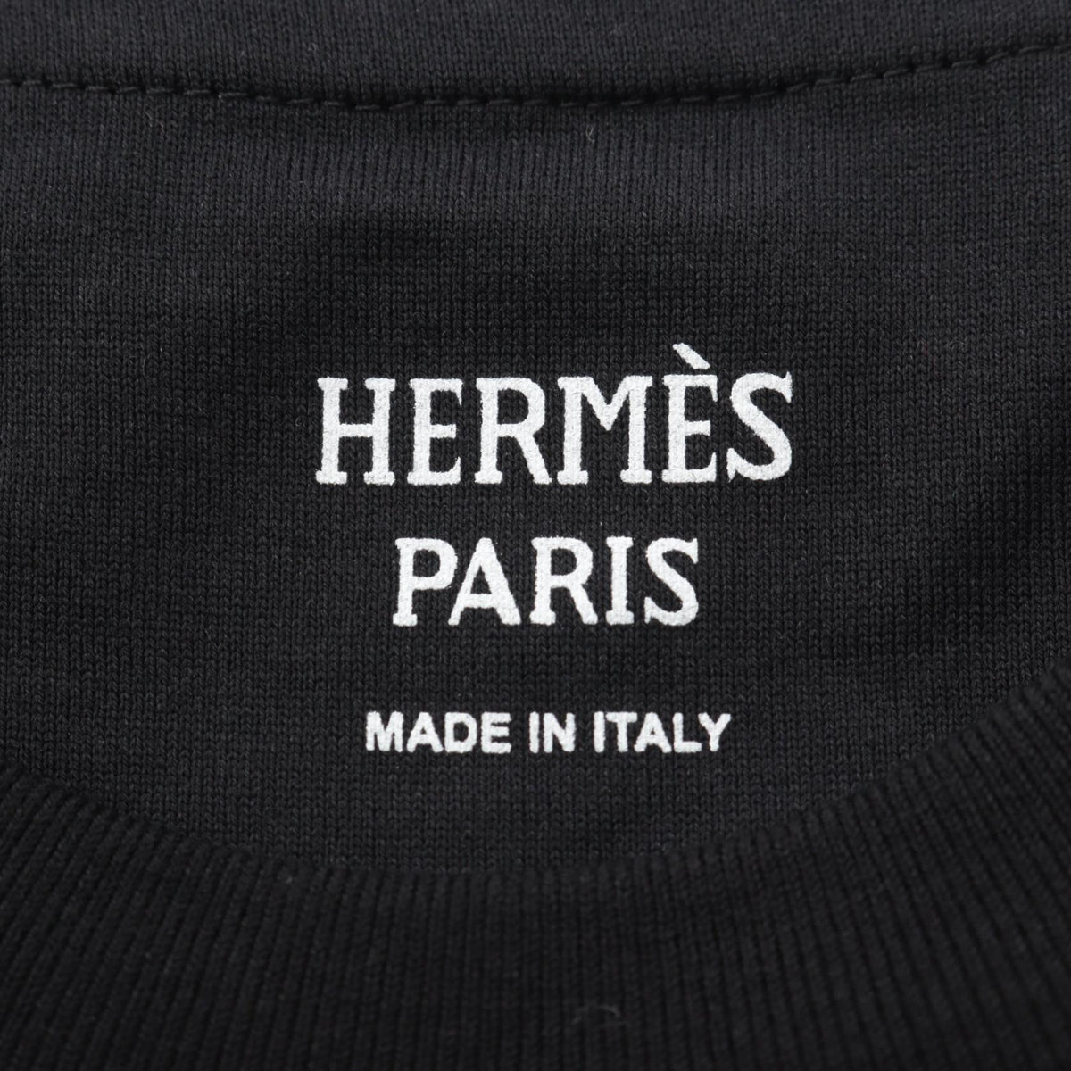エルメス マキシ マイヨン エケストル 半袖Tシャツ ブラック系 ホワイト系 トップス HERMES