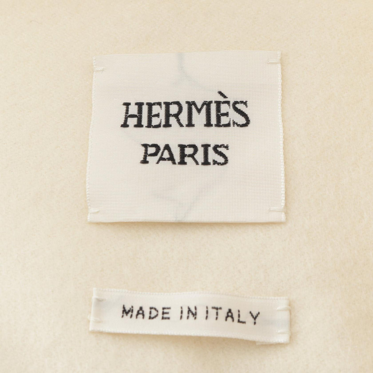 エルメス セリエボタン ロング ベスト ホワイト系 トップス HERMES