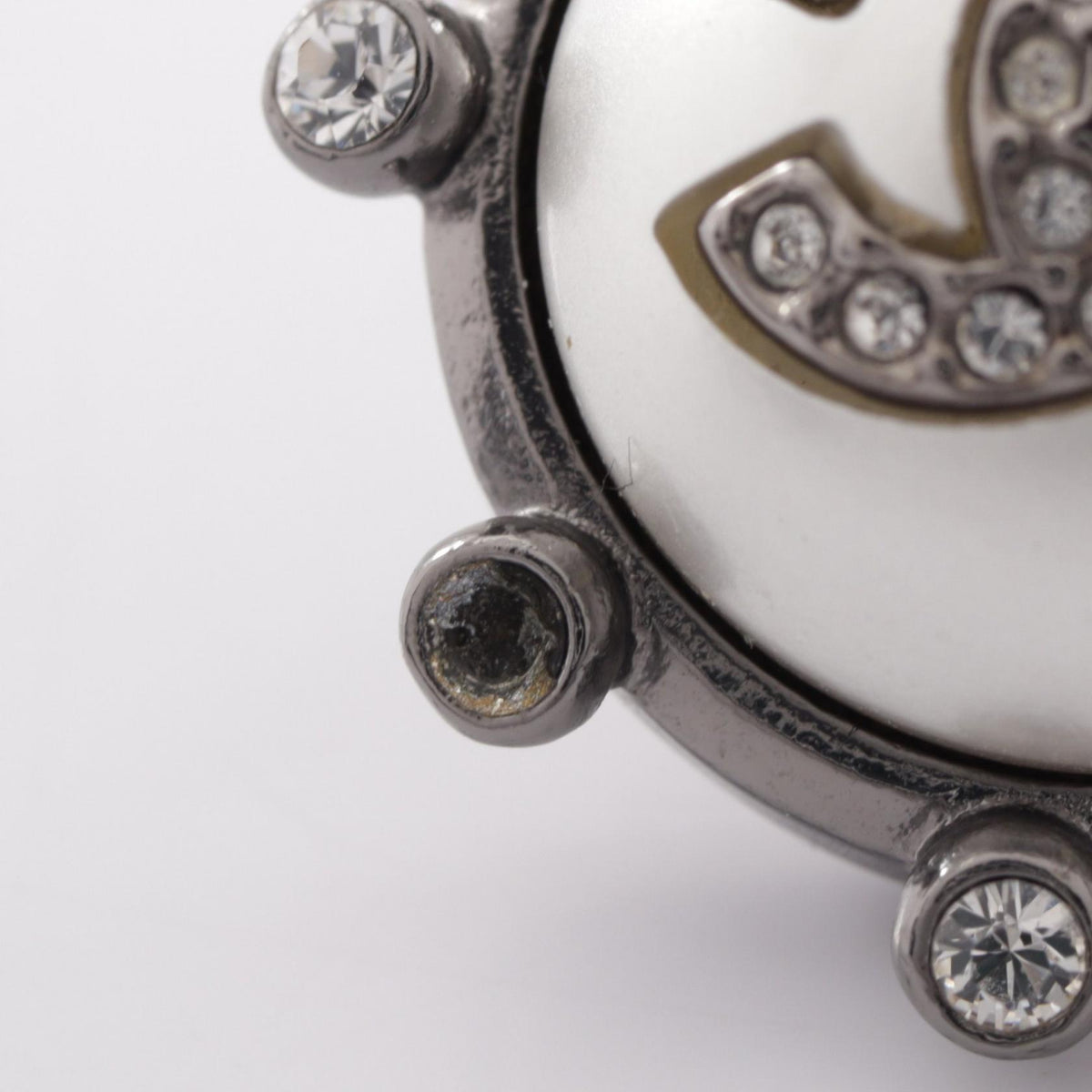 シャネル ココマーク ラウンド A21A ピアス ホワイト系 シルバー系 クリア系 アクセサリー CHANEL